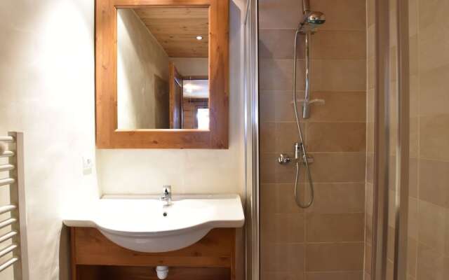 Lake View Chalet in Tignes near Ski Area