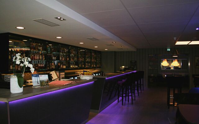 Home Hotel Bristol