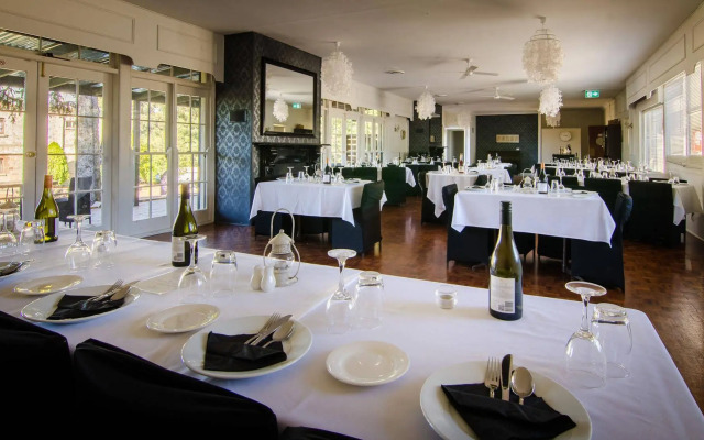 Bundanoon Country Inn Motel