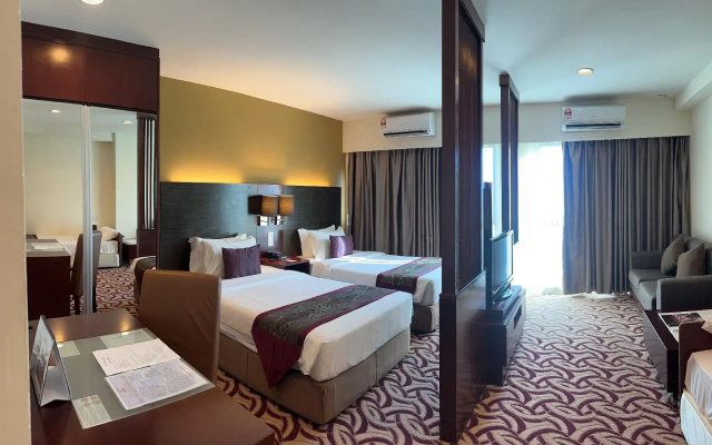 Ming Garden Hotel and Residences