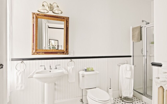 The Hamilton Hoppin House