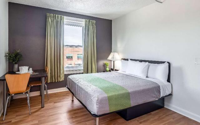 Quality Inn Suites Kansas City Downtown