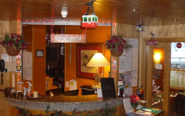 Apartamentos La Neu