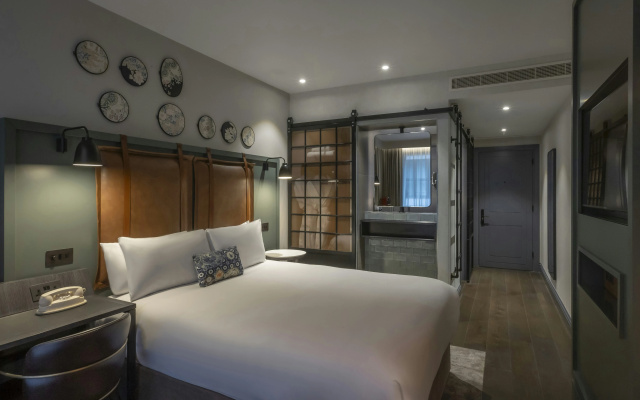 Clayton Hotel City of London