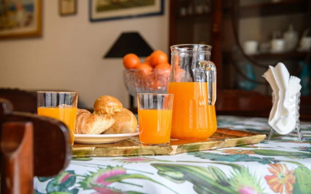 Via Arangio Ruiz 69 in Napoli