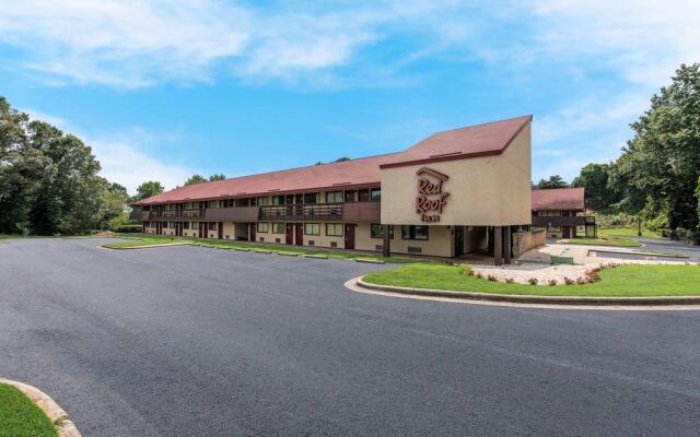 Red Roof Inn Hickory