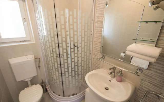 Apartments Lidija
