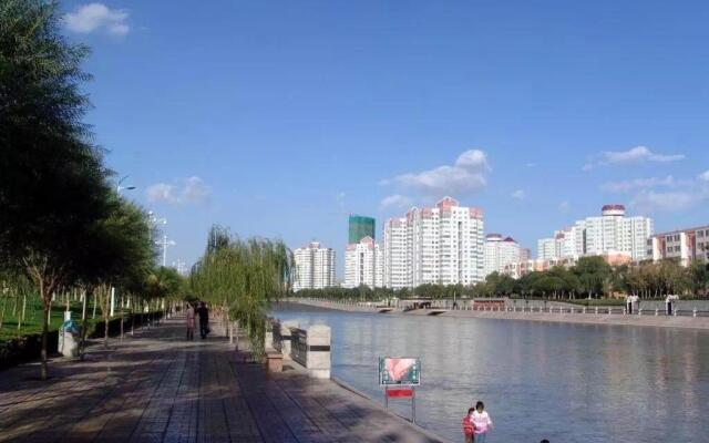 7Days Inn Korla passenger station