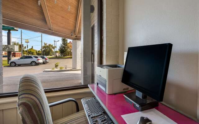 Quality Inn Ashland East