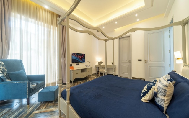 ELIVAAS Fernweh 4 BHK with Pool