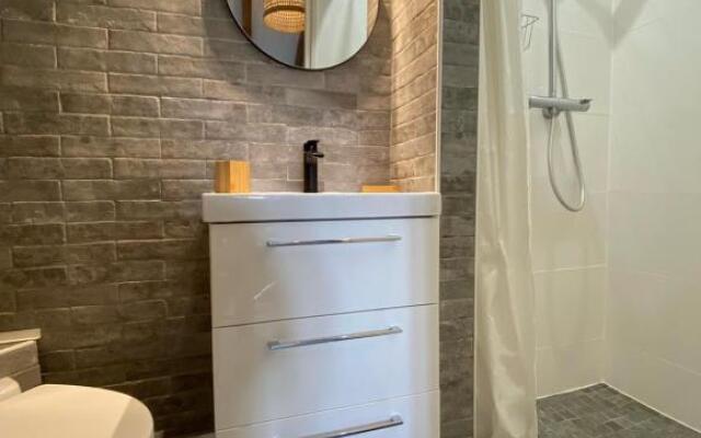 Lovely 1 Bedroom Apartment - Heart of Nice