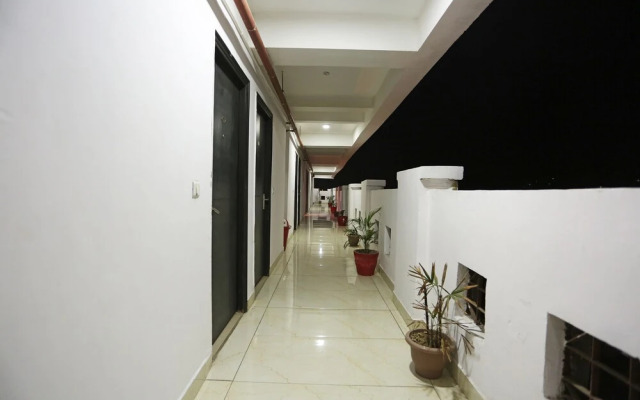 OYO 23668 Hotel The Hridhaan Regency