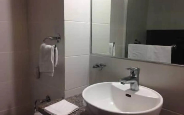 Guayaquil Airport Suites Mall del Sol