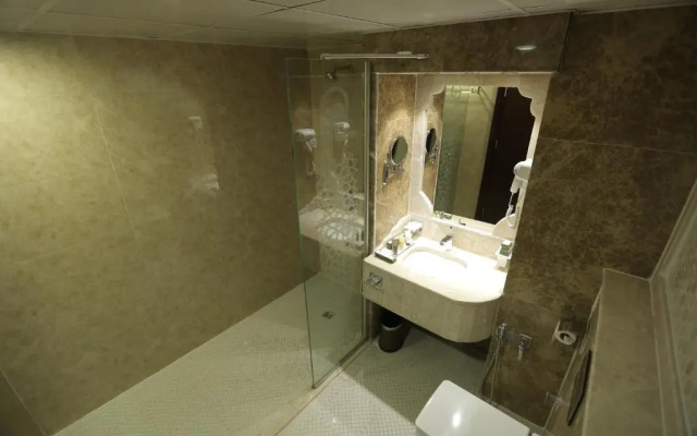 Qasr AlDur Hotel