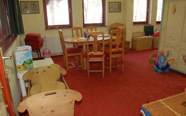 Hotel Anna Villa