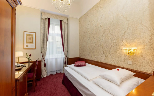 Hotel Stefanie