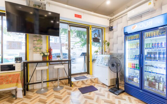 Lemon Siam Hostel
