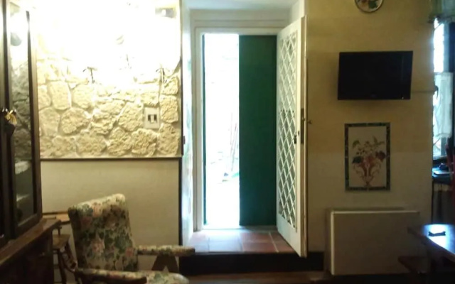 Aga Guest Residence