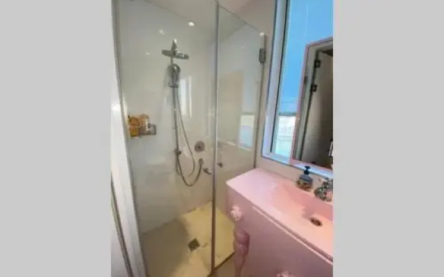 Haverim Ba’Lagouna AMAZING Duplex 3BR Front Sea