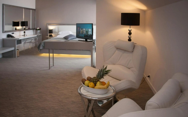 Hotel Aurel