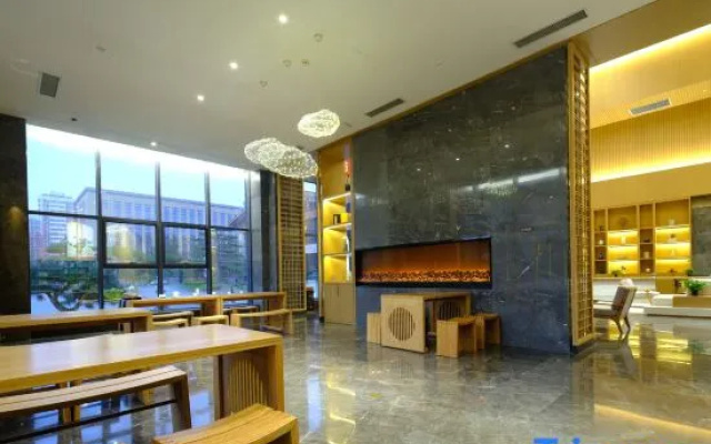 Qianyang  Haitang  Qianhu  Qesort   Hotel