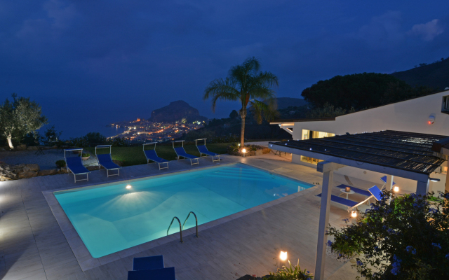 Villa Splendida 8 in Cefalù