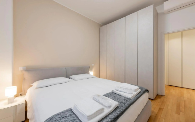 Milan Royal Suites & Luxury Apartments