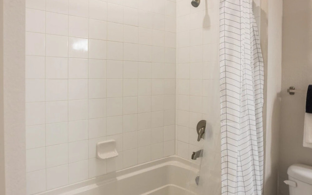 FRONTDESK The Point at Tamaya Apts Jacksonville