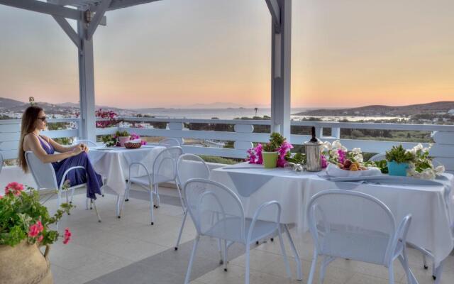 Pyrgaki Hotel