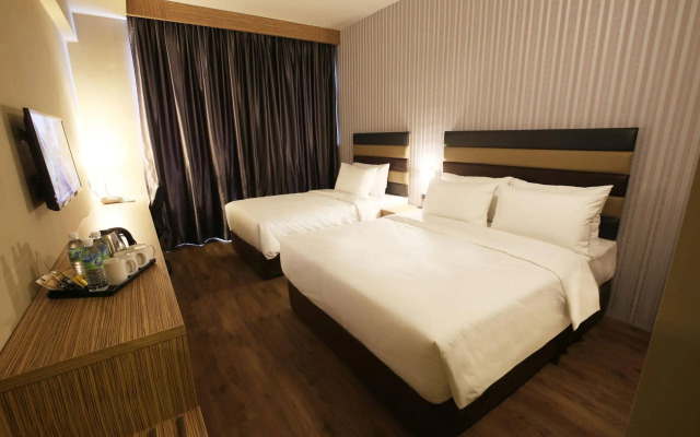 SEM9 Senai ''Formerly Known as Perth Hotel"