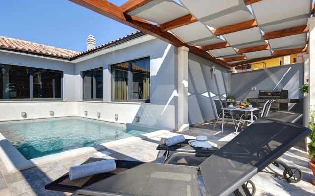 Exquisite Holiday Home in Galizana With Pool