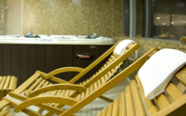 Expo Tower by Mellow Mood Hotels