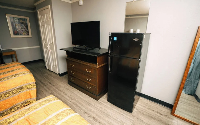 Guest Inn & Suites