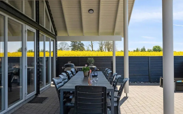 16 Person Holiday Home in Bogense