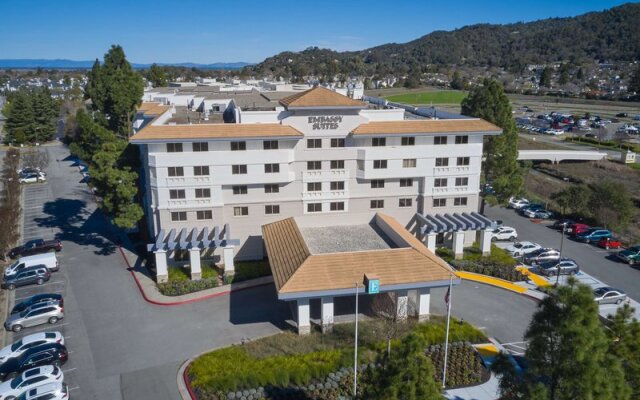 Embassy Suites by Hilton San Rafael Marin County