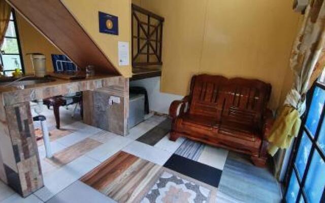 Chalet Kampong Semawar