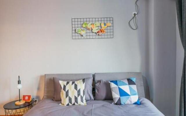 Xi'an Yanta·Zhangba North Road· Locals Apartment 00130800