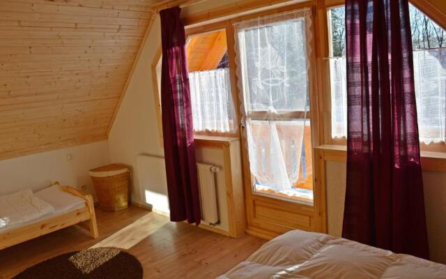 "kleines jagdhaus"- Hüttenurlaub in Bayern