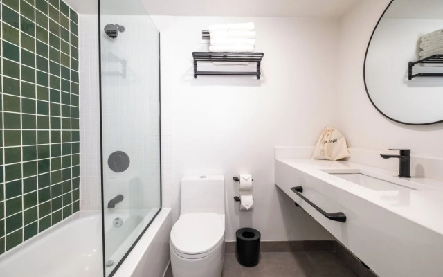 Marietta Vitality Hotel