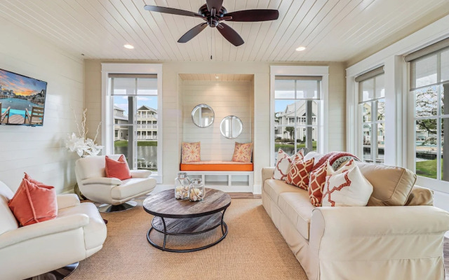 Seaside Shanty 125 SE