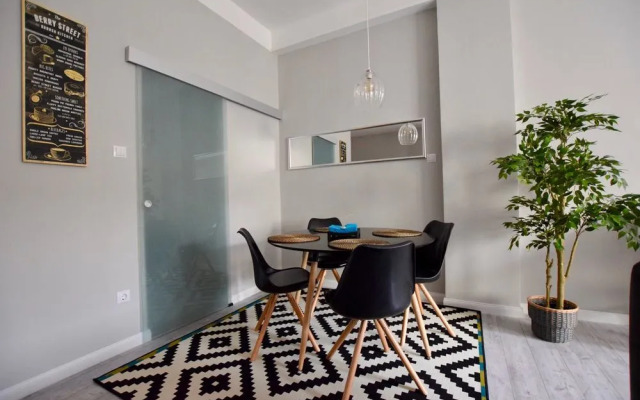 Vaci Street Apartment