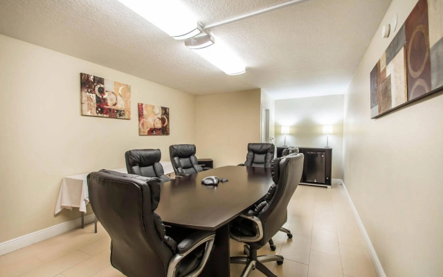 Quality Inn Davenport - Maingate South