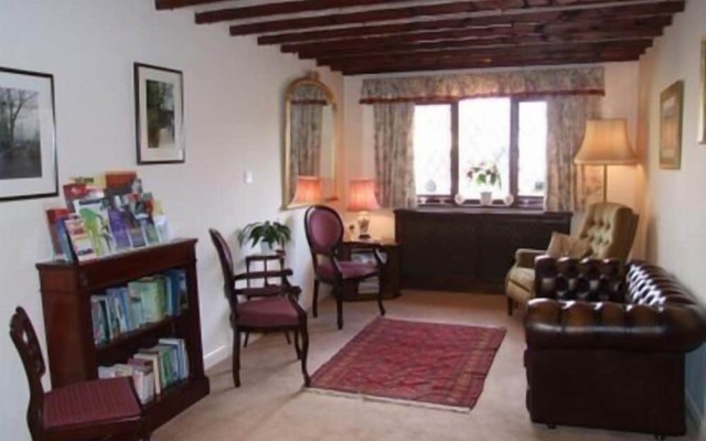 Cotswold House