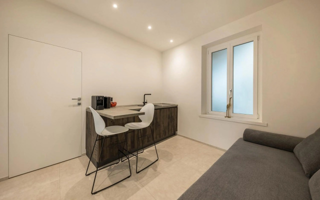 App 1 Palazzo Cavour