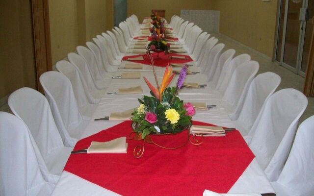 Hotel Suites Costa de Oro