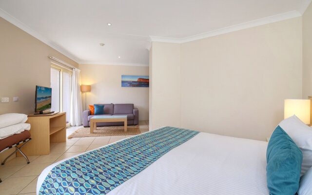 Terrigal Sails Serviced Apartments