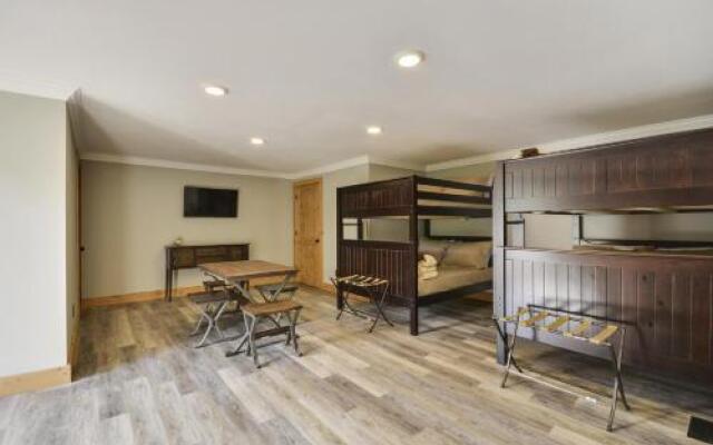 Mossy Brook Lodge Home