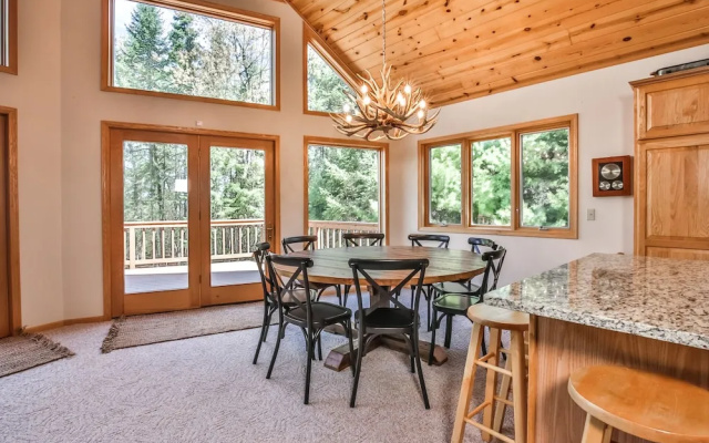 Sandy Cove - 4 Br Home