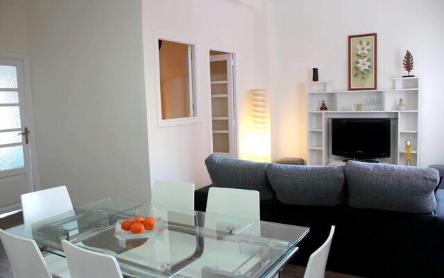 Apartment With 3 Bedrooms in València, With Balcony and Wifi - 700 m From the Beach