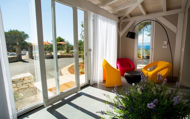 Waterman Beach Village